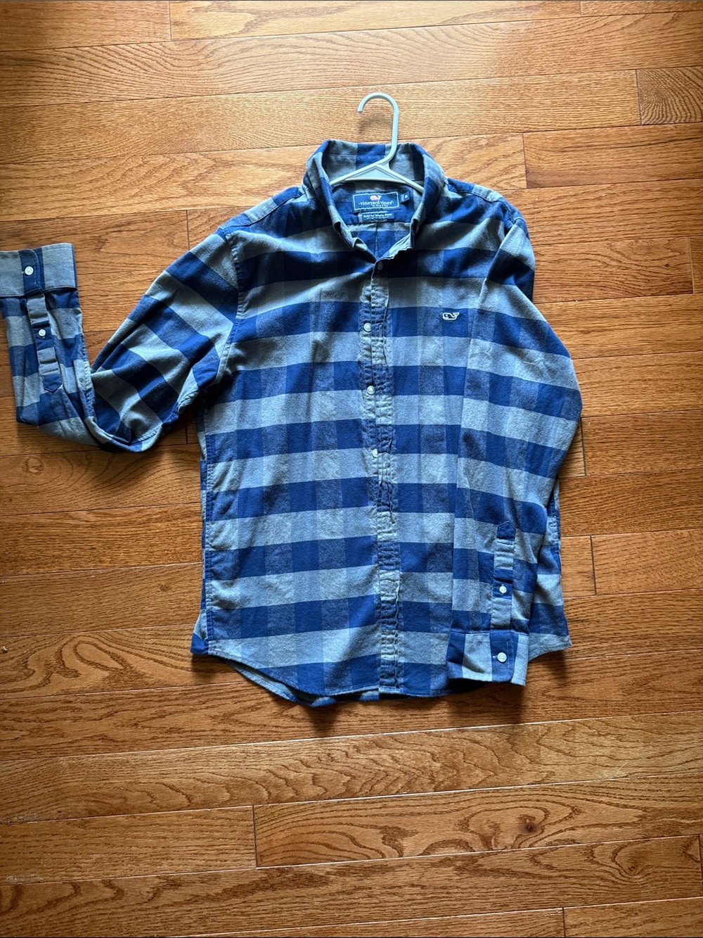 Vineyard Vines Men’s Navy and Light Blue Plaid Button-Down Shirt